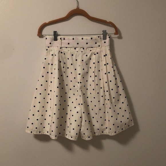 Vintage White Polka Dot High-Waisted Shorts - Picture 3 of 5